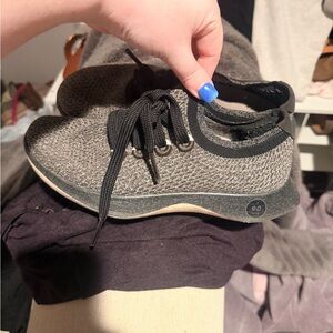 Women’s all birds sneakers